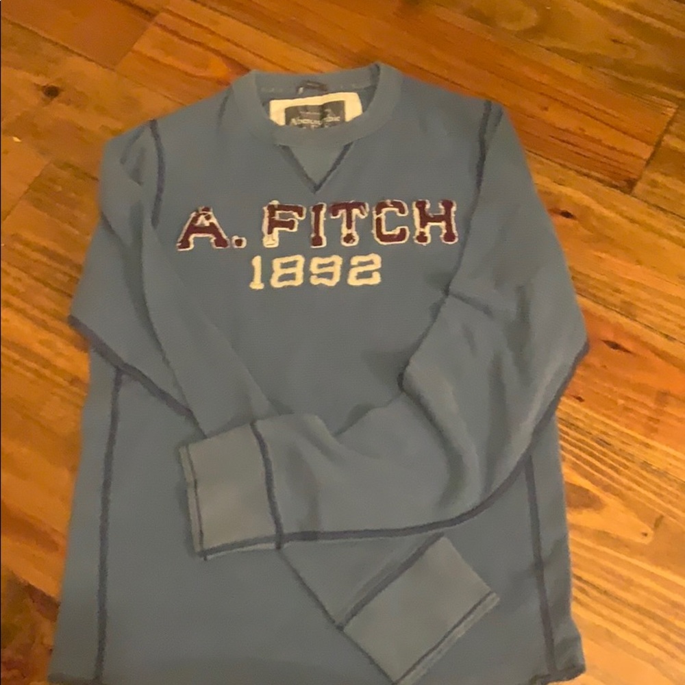 Men’s long sleeve